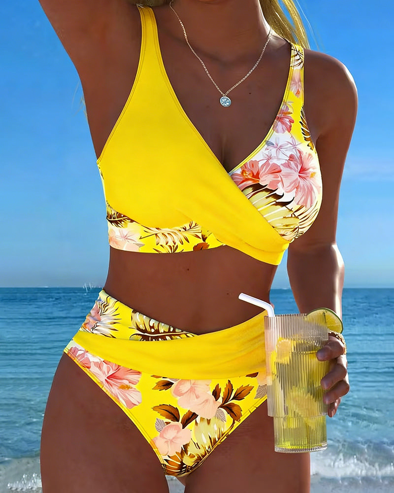 Bikini met Contrasterende Bloemenprint