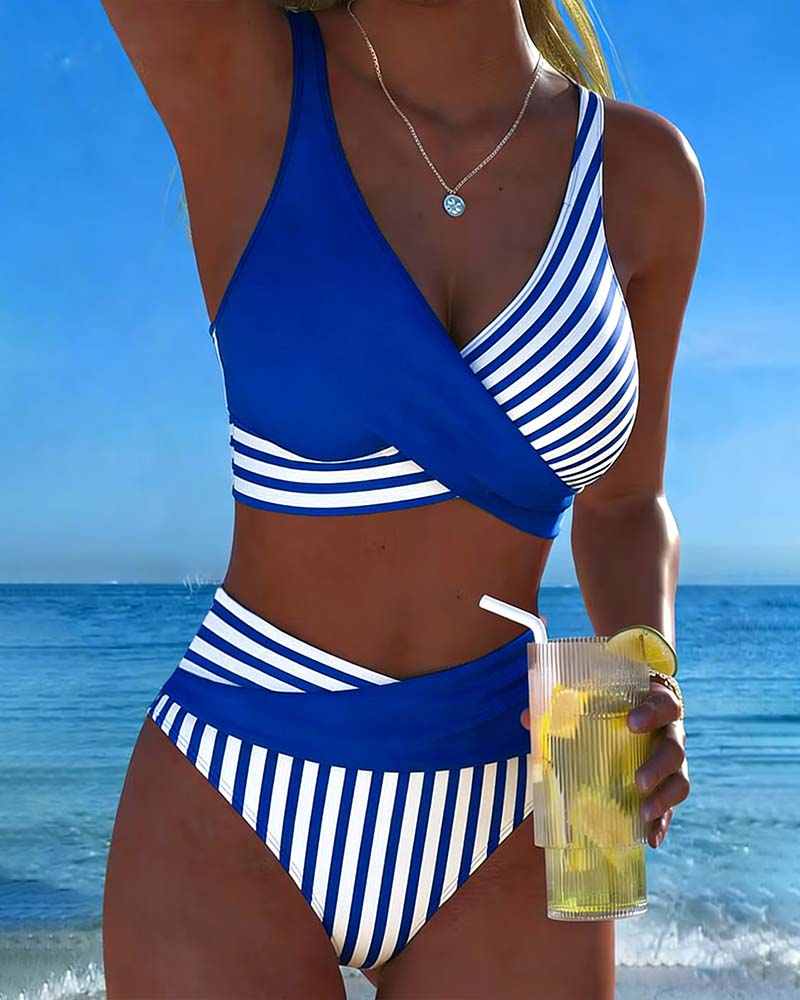 Bikini Kruisgestreept