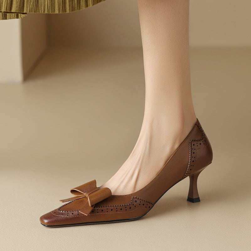 Célora Leren Riem Pumps