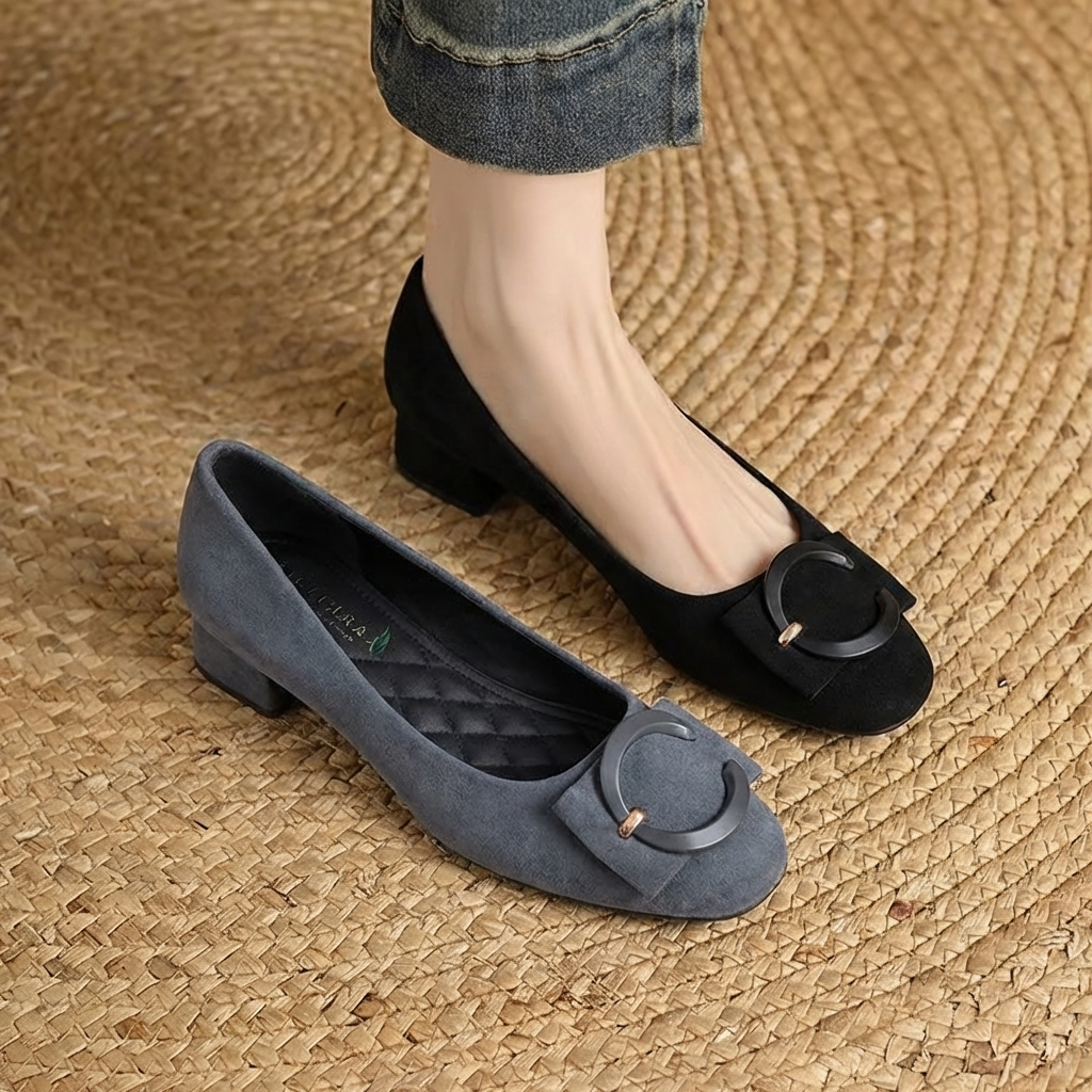 Elisé Suede Ballerina's