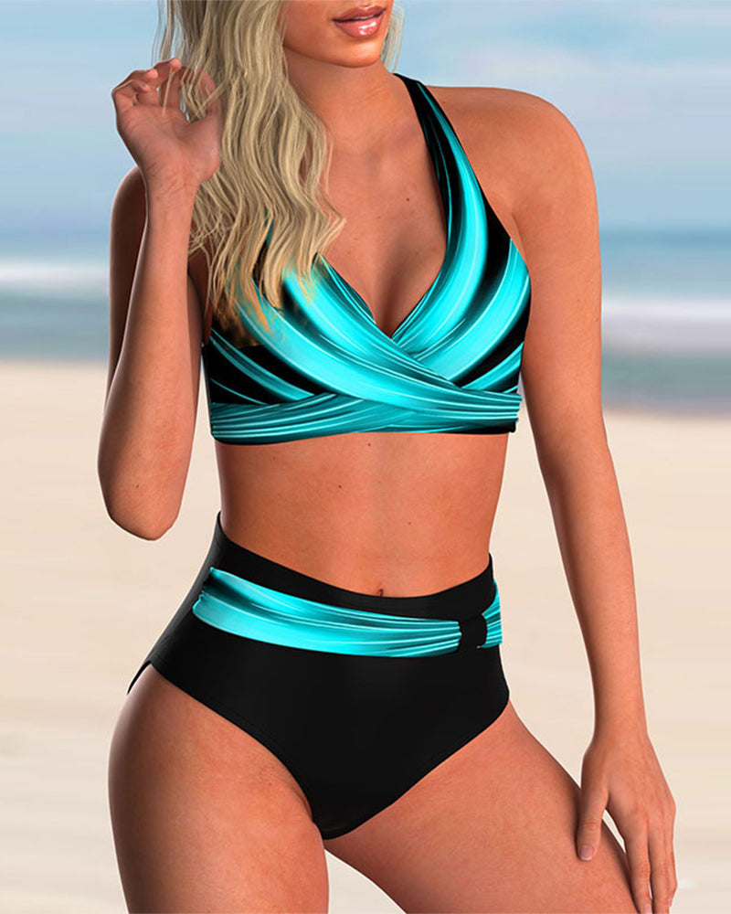 Liliana - Bikini Set met Kruislingende Decolleté en Print